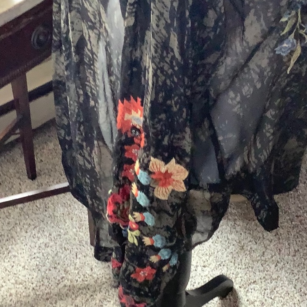 NWT Johnny Was Silk Kona Blouse Top - Picture 5 of 9